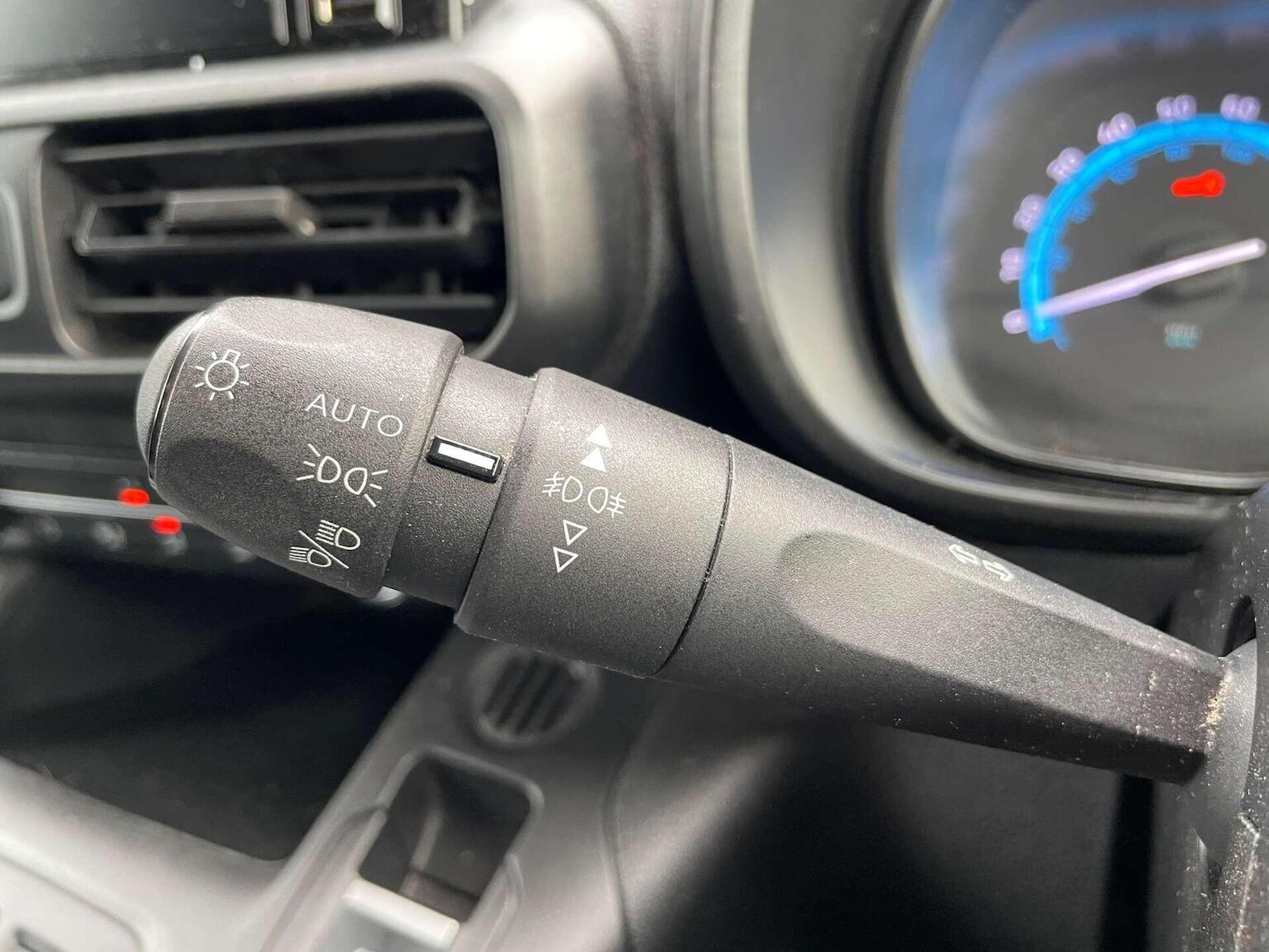 Used Citroen Berlingo 2022 for sale - 77027909: Photo 21