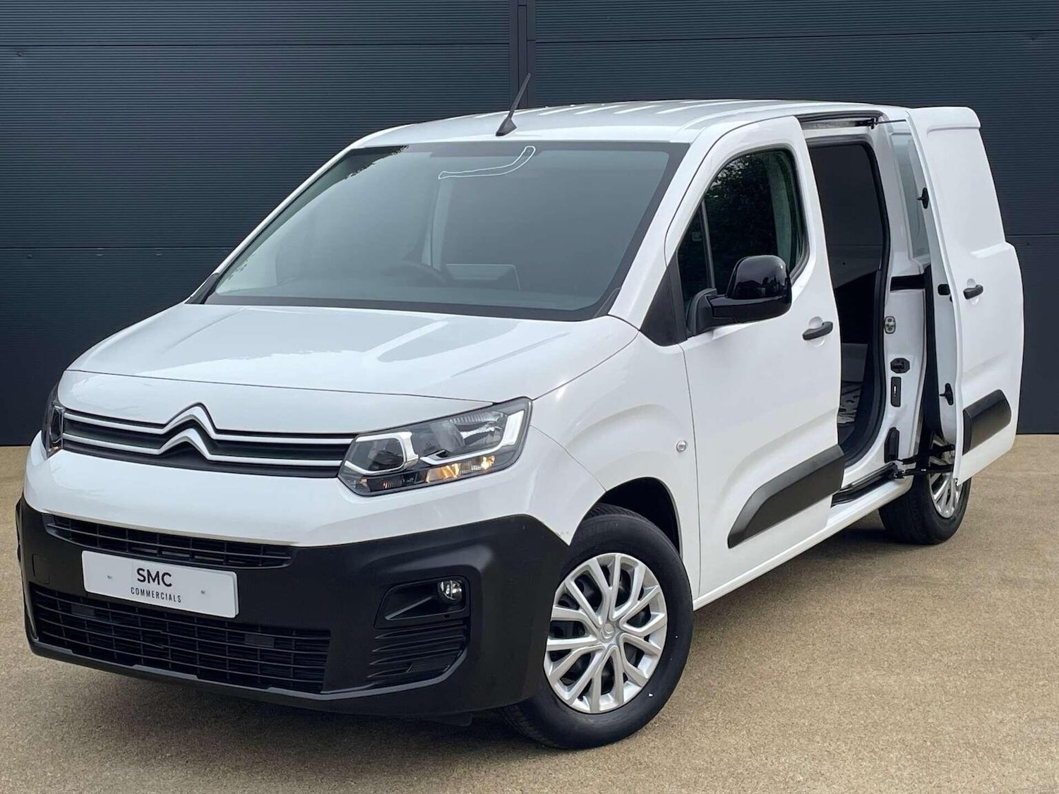 Used Citroen Berlingo 2022 for sale - 77027909: Photo 4