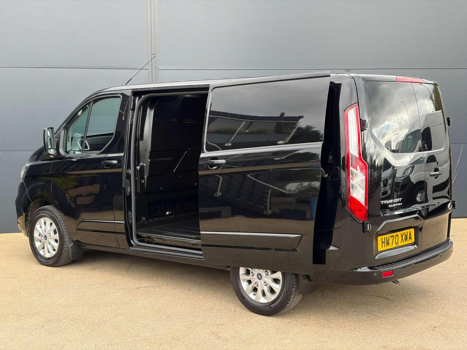 Used Ford Transit Custom 2020 for sale - 77851280: Photo 13