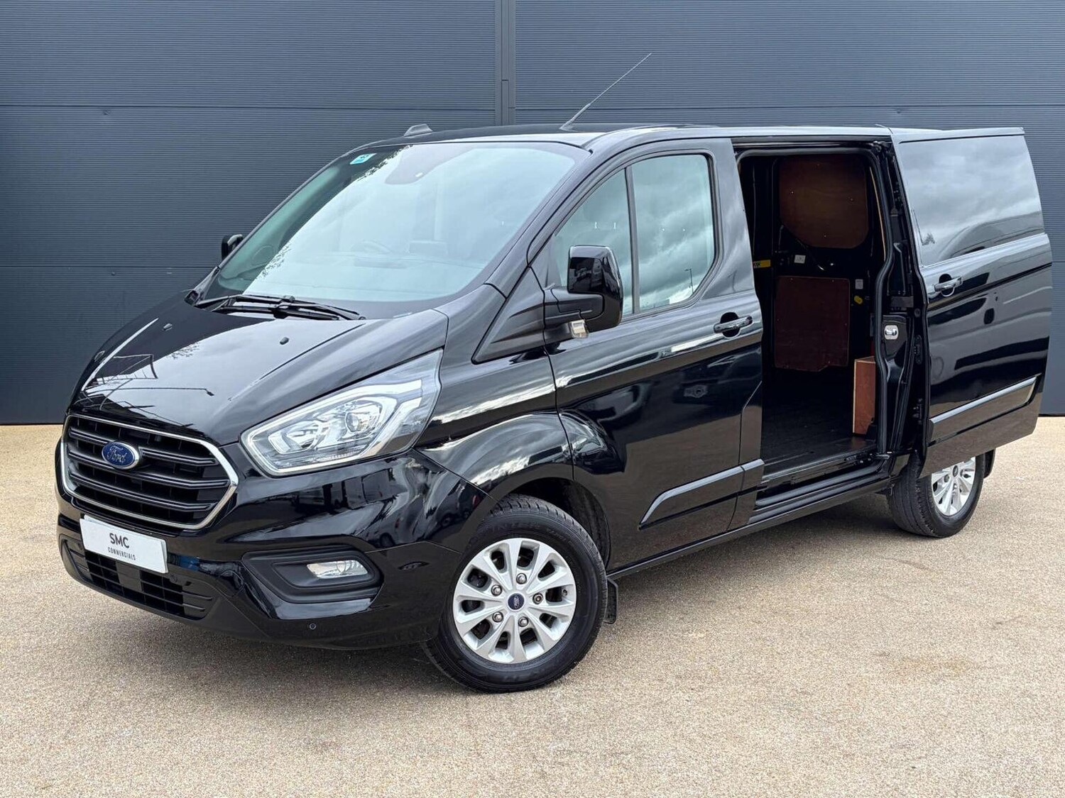 Used Ford Transit Custom 2020 for sale - 77851280: Photo 4