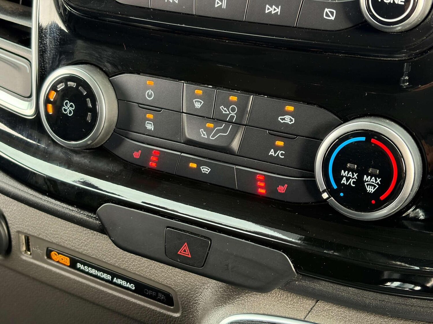 Used Ford Transit Custom 2020 for sale - 77851280: Photo 43