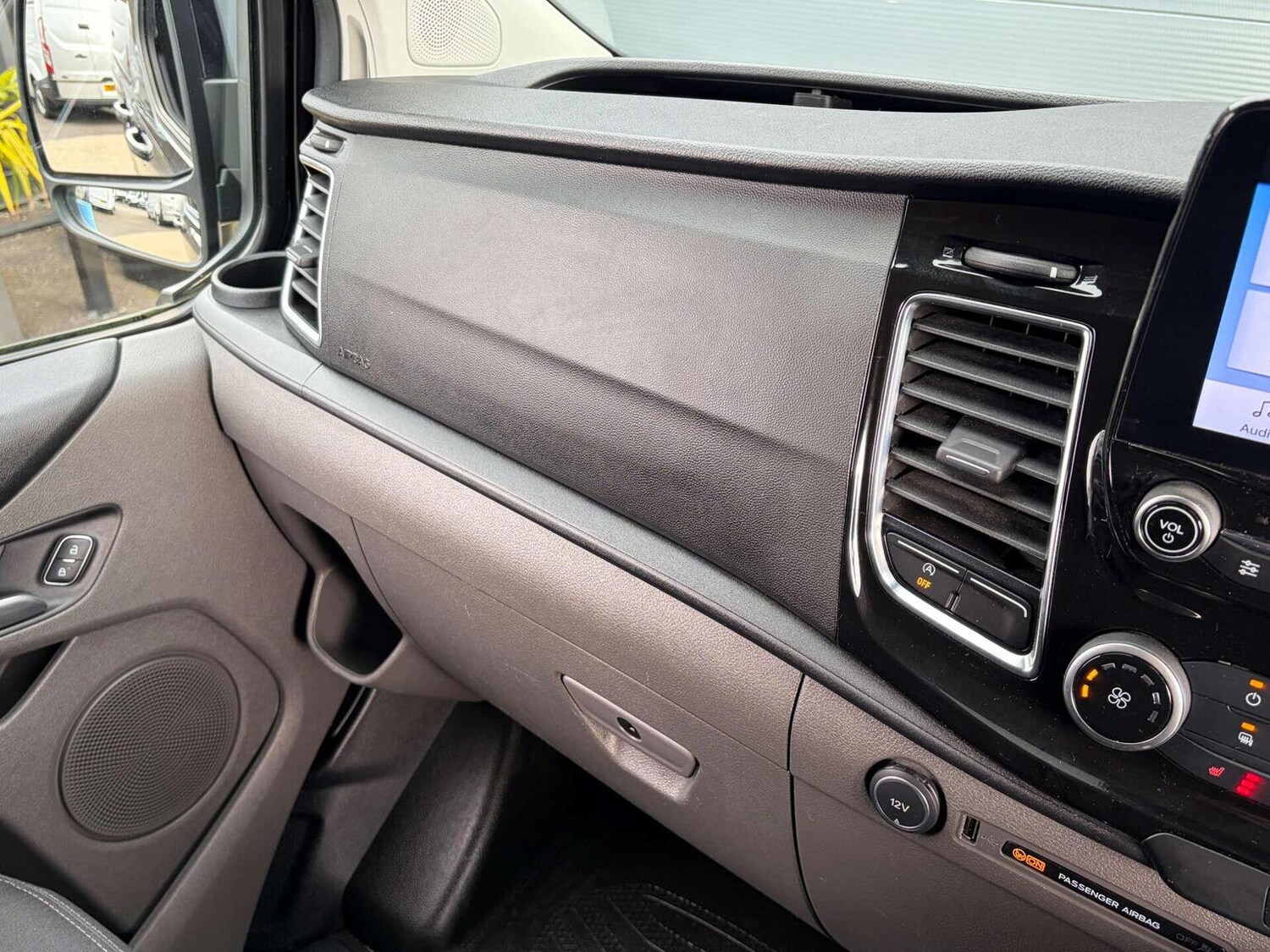 Used Ford Transit Custom 2020 for sale - 77851280: Photo 52