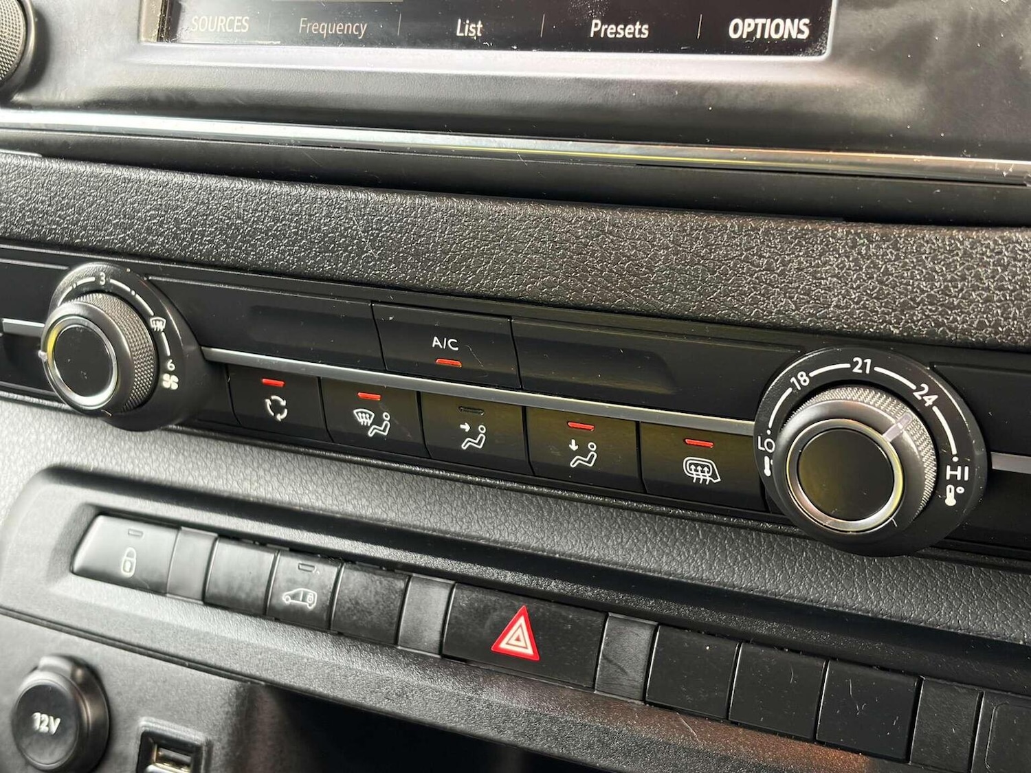 Used Vauxhall Vivaro 2021 for sale - 77258578: Photo 47