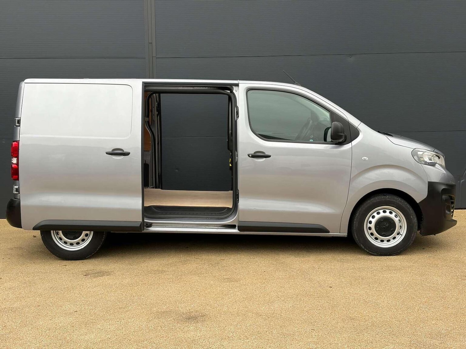 Used Peugeot Expert 2021 for sale - 77336224: Photo 10