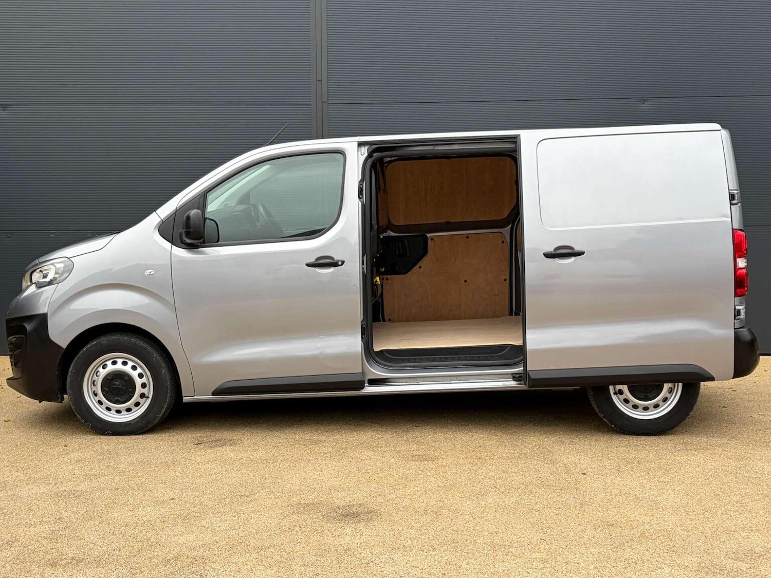 Used Peugeot Expert 2021 for sale - 77336224: Photo 13