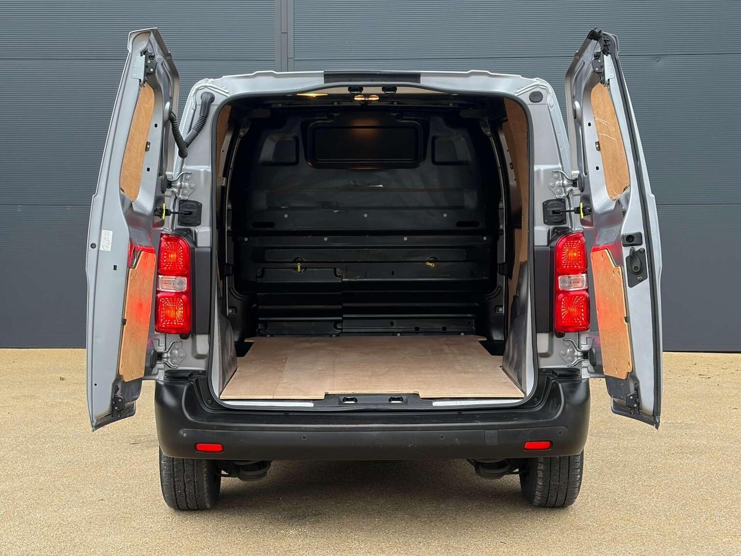 Used Peugeot Expert 2021 for sale - 77336224: Photo 16