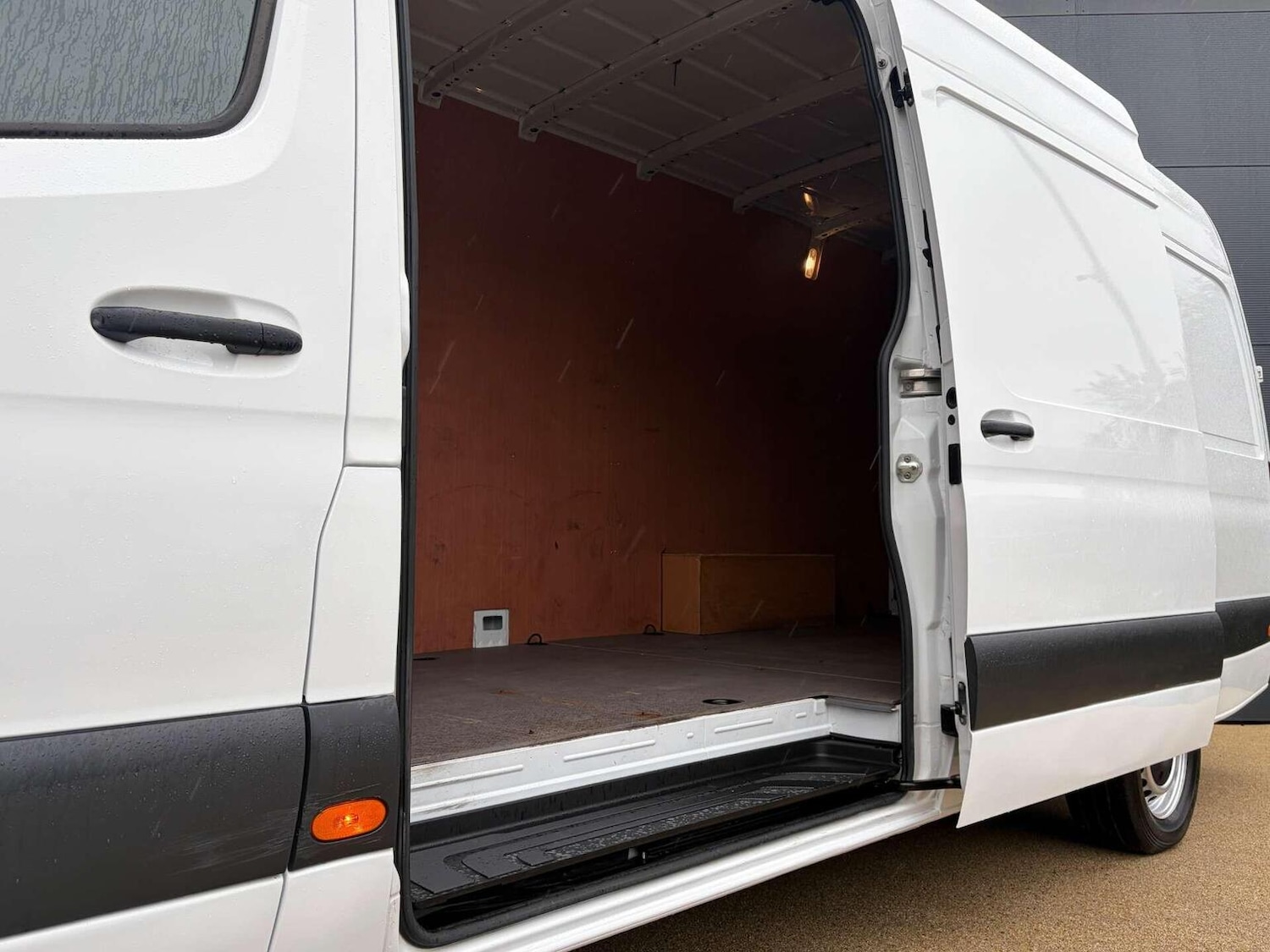 Used Mercedes-Benz Sprinter 2022 for sale - 76974375: Photo 5