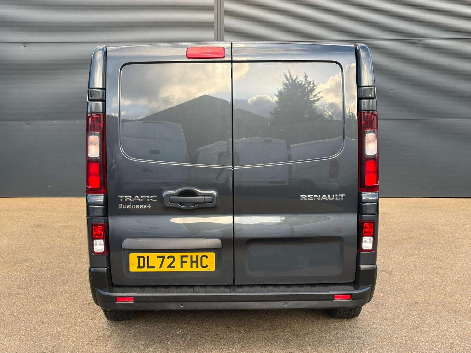 Used Renault Trafic 2023 for sale - 77888436: Photo 15