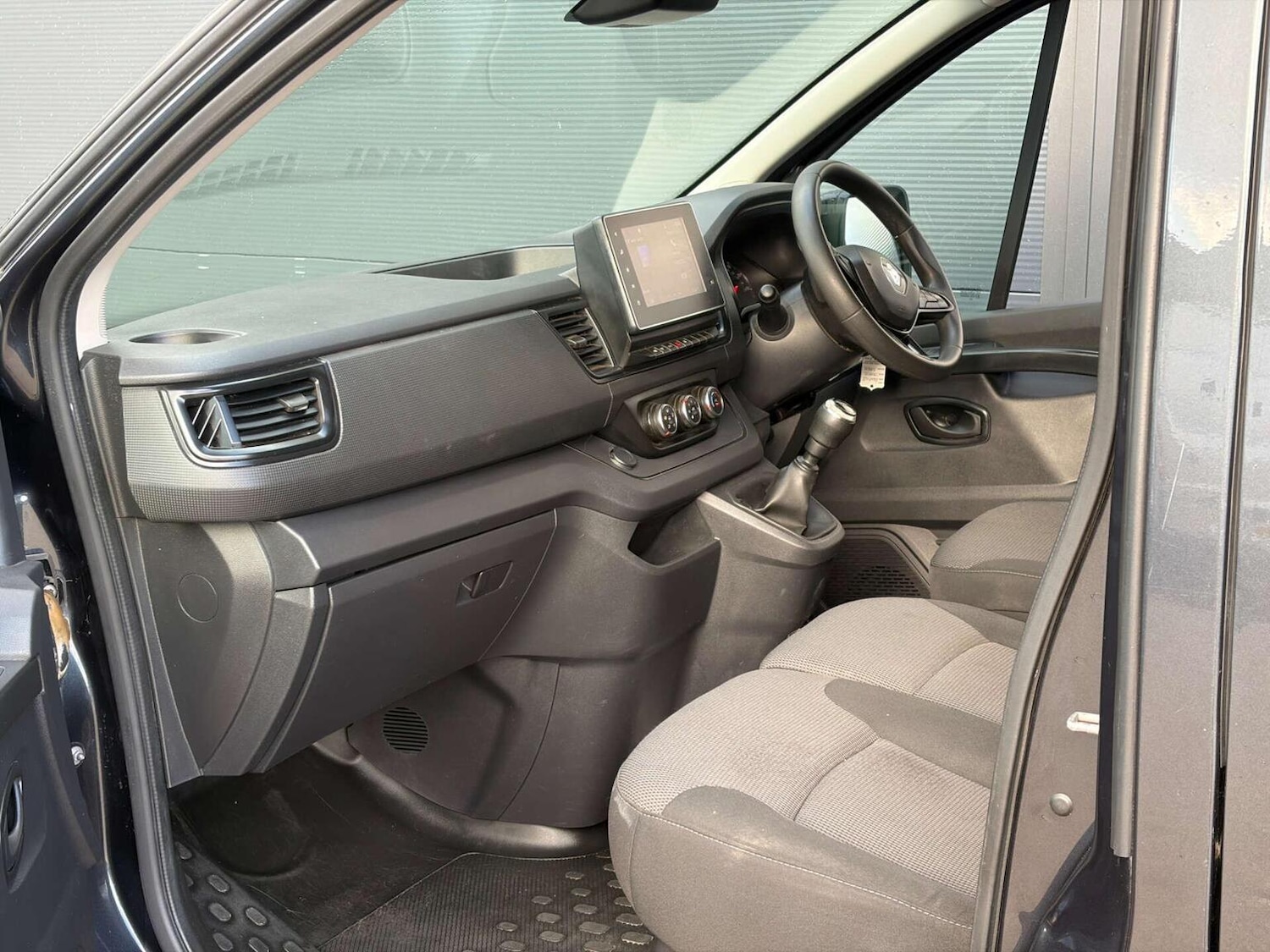 Used Renault Trafic 2023 for sale - 77888436: Photo 23