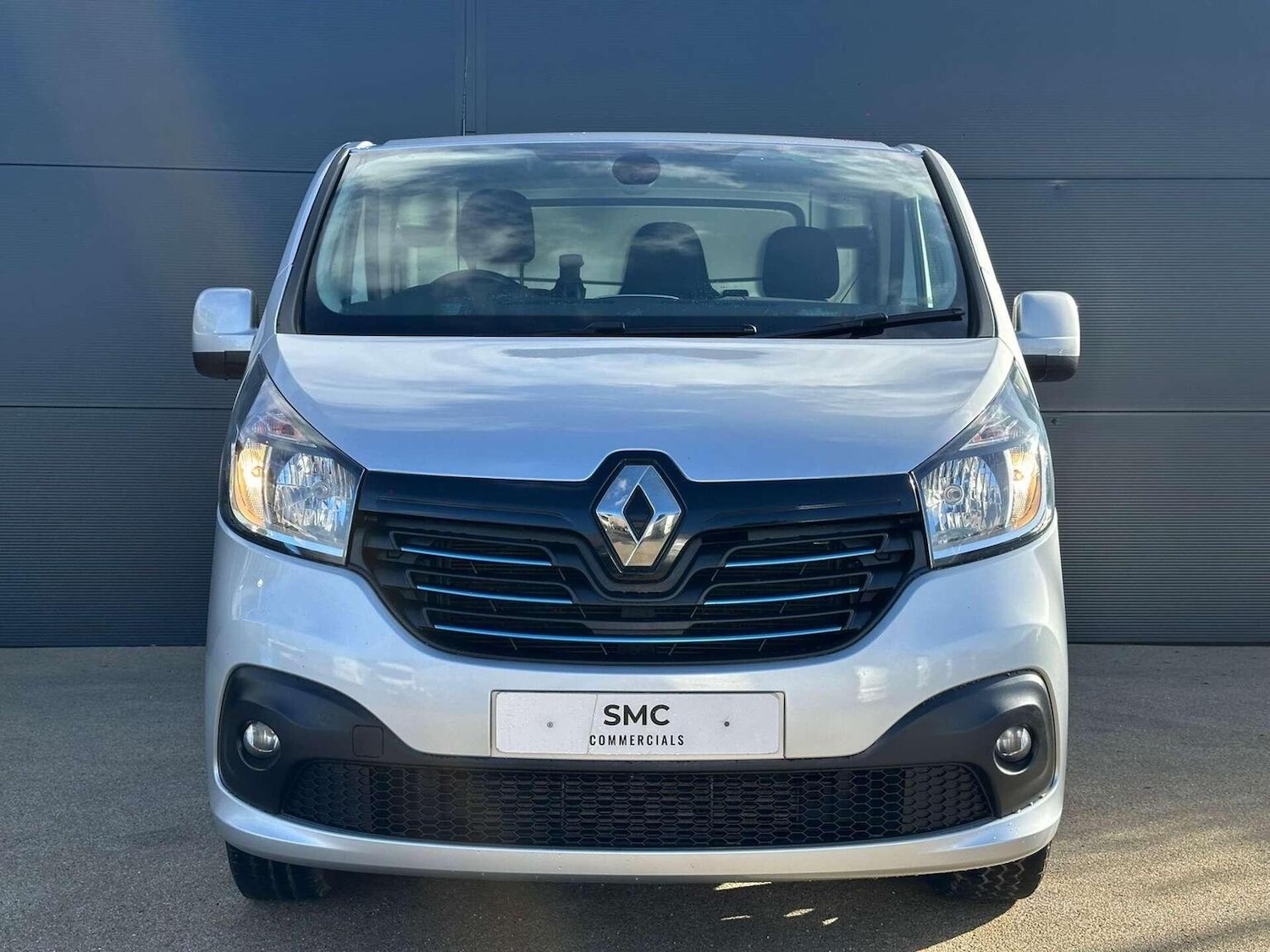 Used Renault Trafic 2019 for sale - 77584619: Photo 2