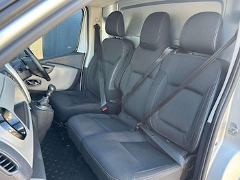 Used Renault Trafic 2019 for sale - 77584619: Photo