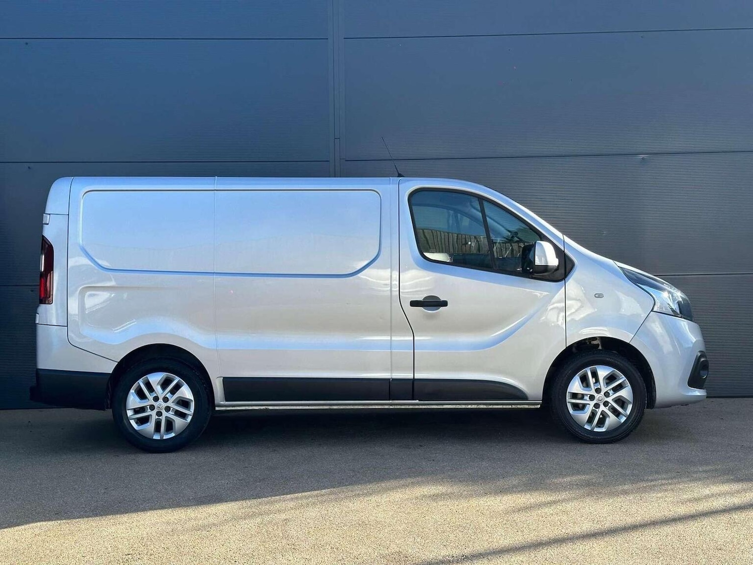 Used Renault Trafic 2019 for sale - 77584619: Photo 4