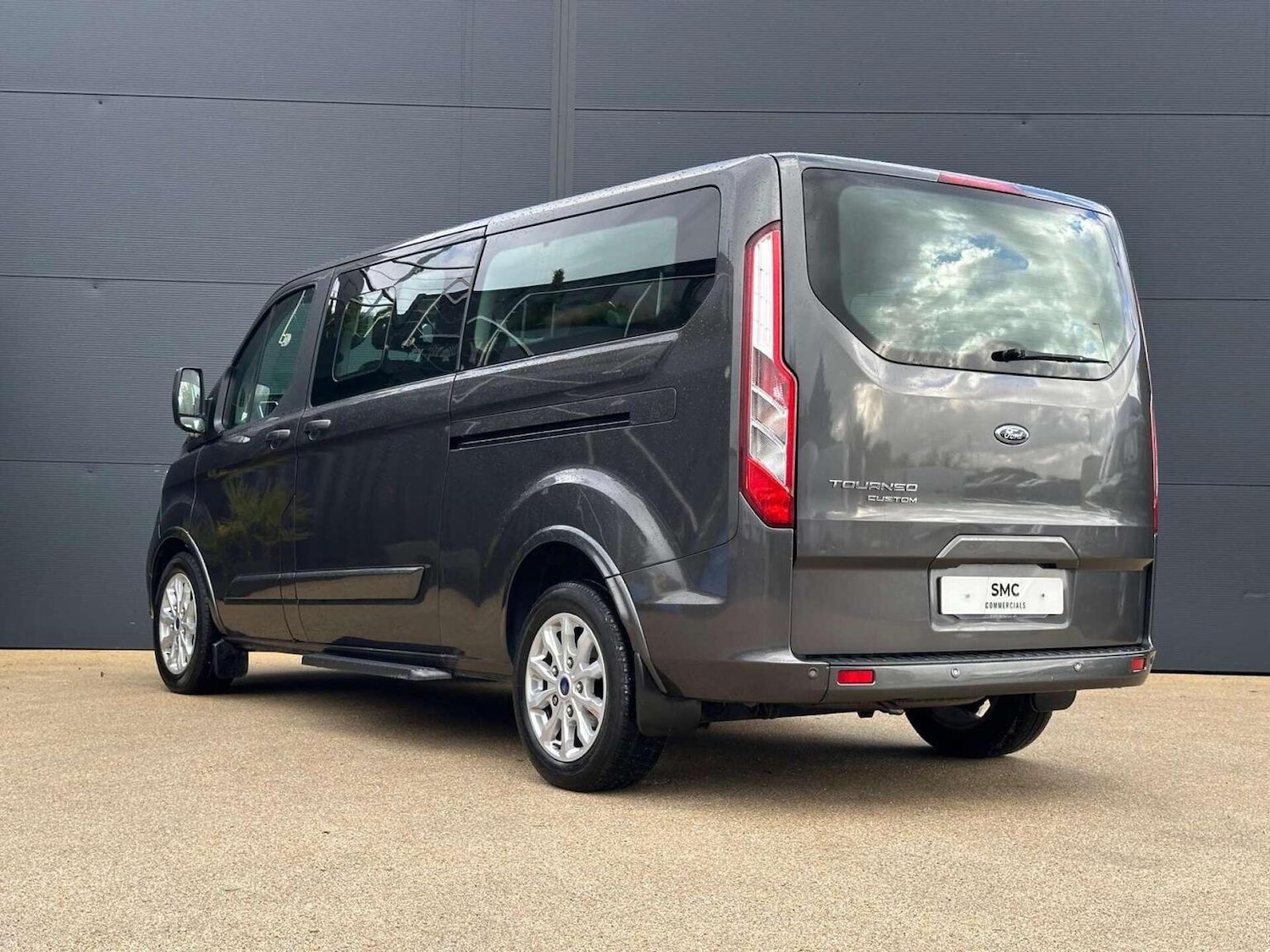 Used Ford Tourneo Custom 2022 for sale - 77622475: Photo 3
