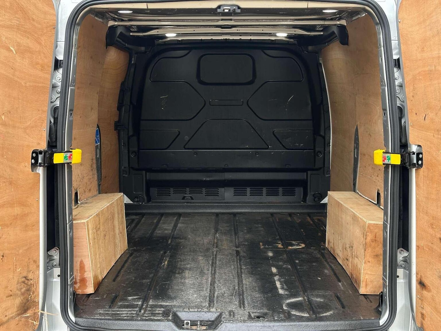 Used Ford Transit Custom 2022 for sale - 77077108: Photo 26