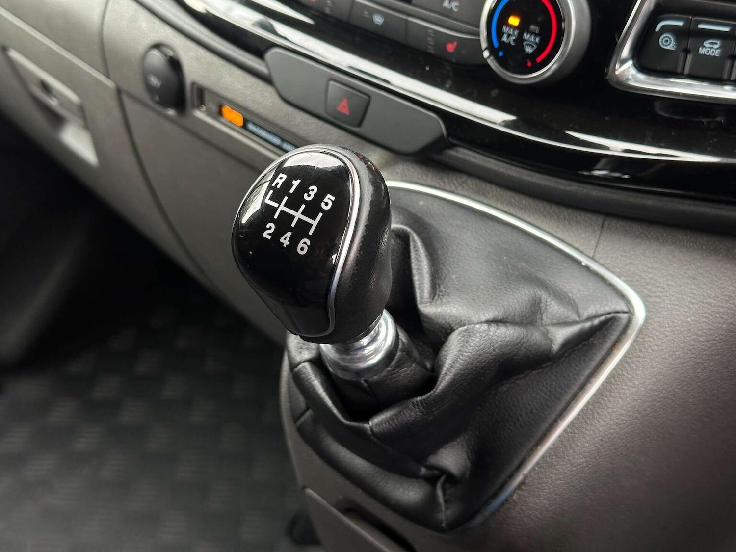 Used Ford Transit Custom 2022 for sale - 77077108: Photo 35