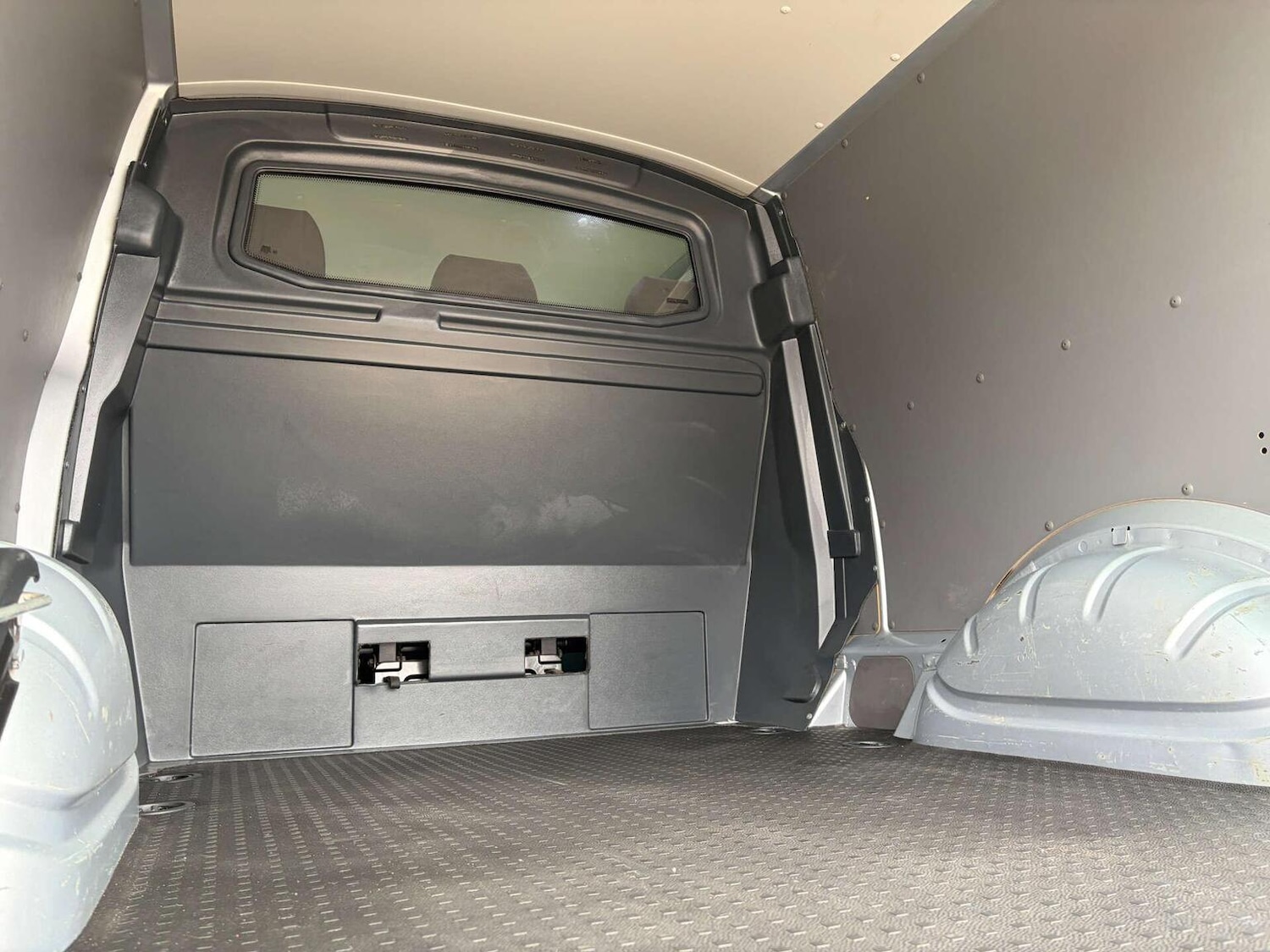 Used Volkswagen Transporter 2022 for sale - 77639012: Photo 31