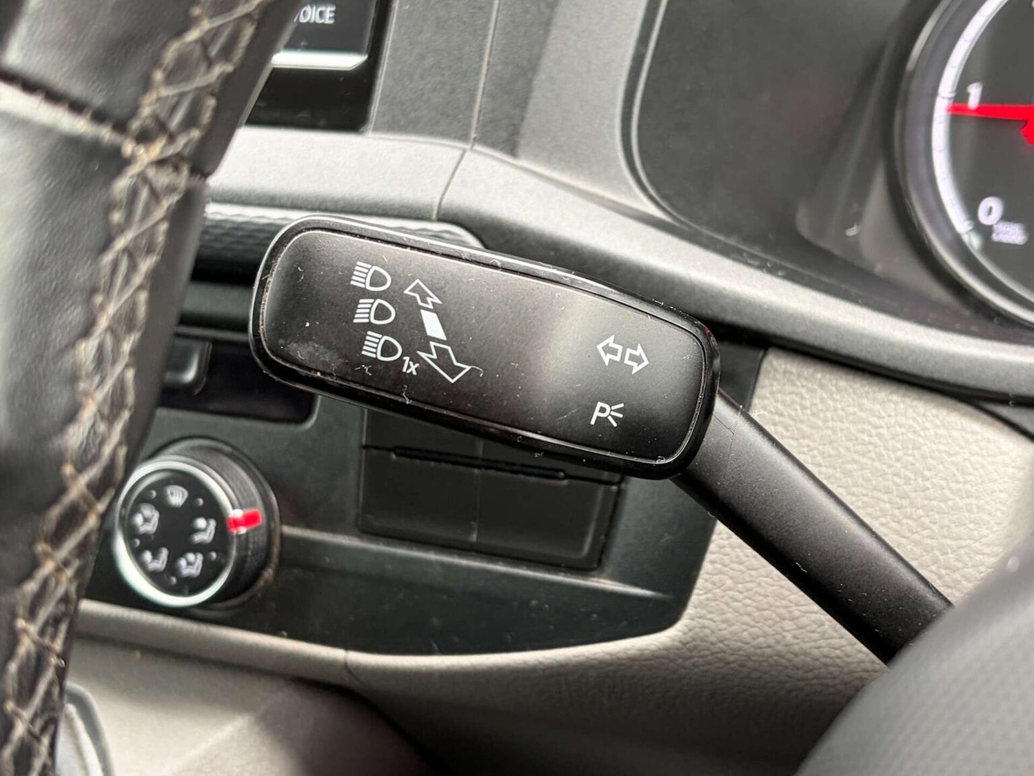 Used Volkswagen Transporter 2022 for sale - 77639012: Photo 41