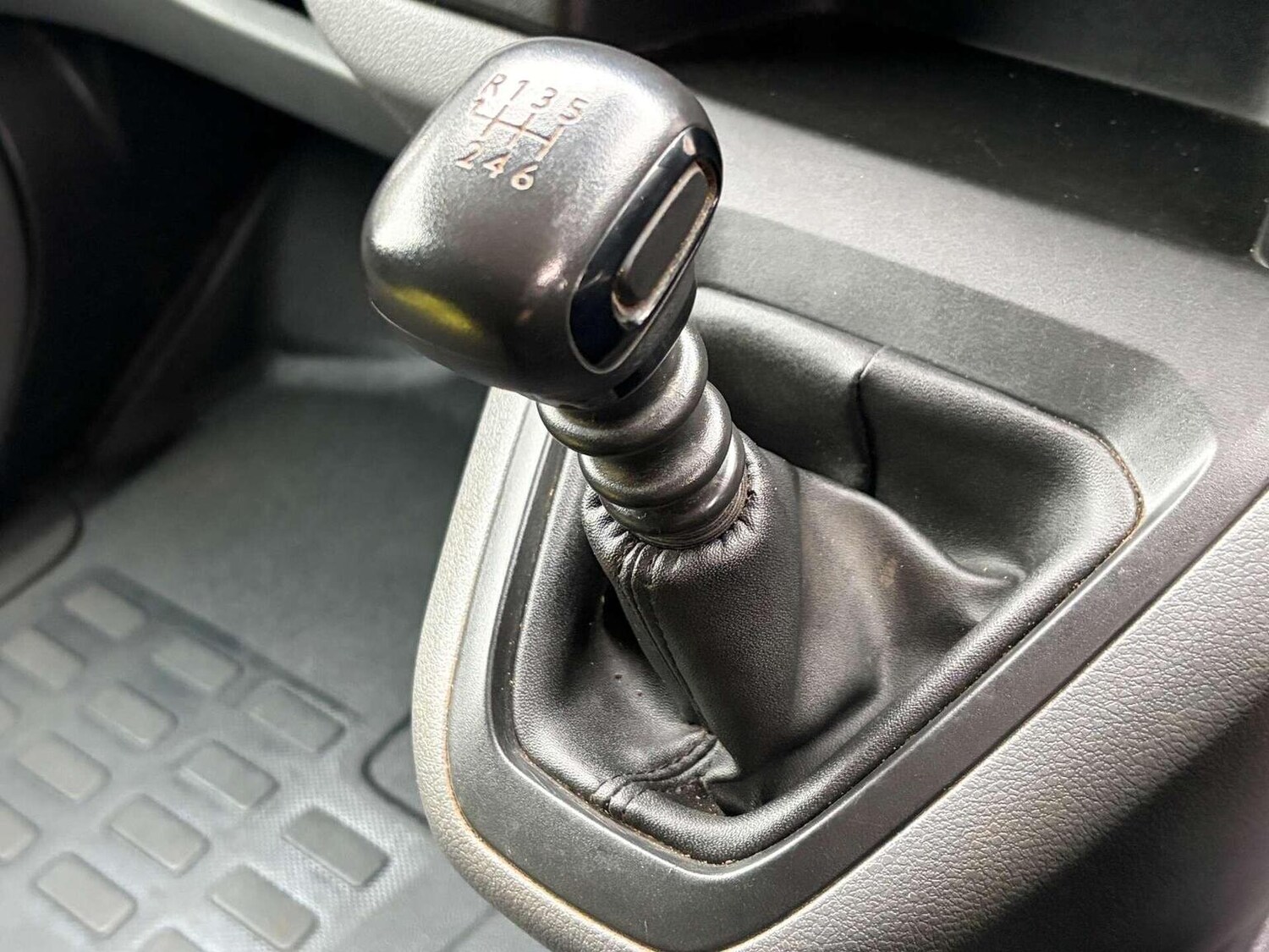 Used Vauxhall Vivaro 2022 for sale - 76884934: Photo 32