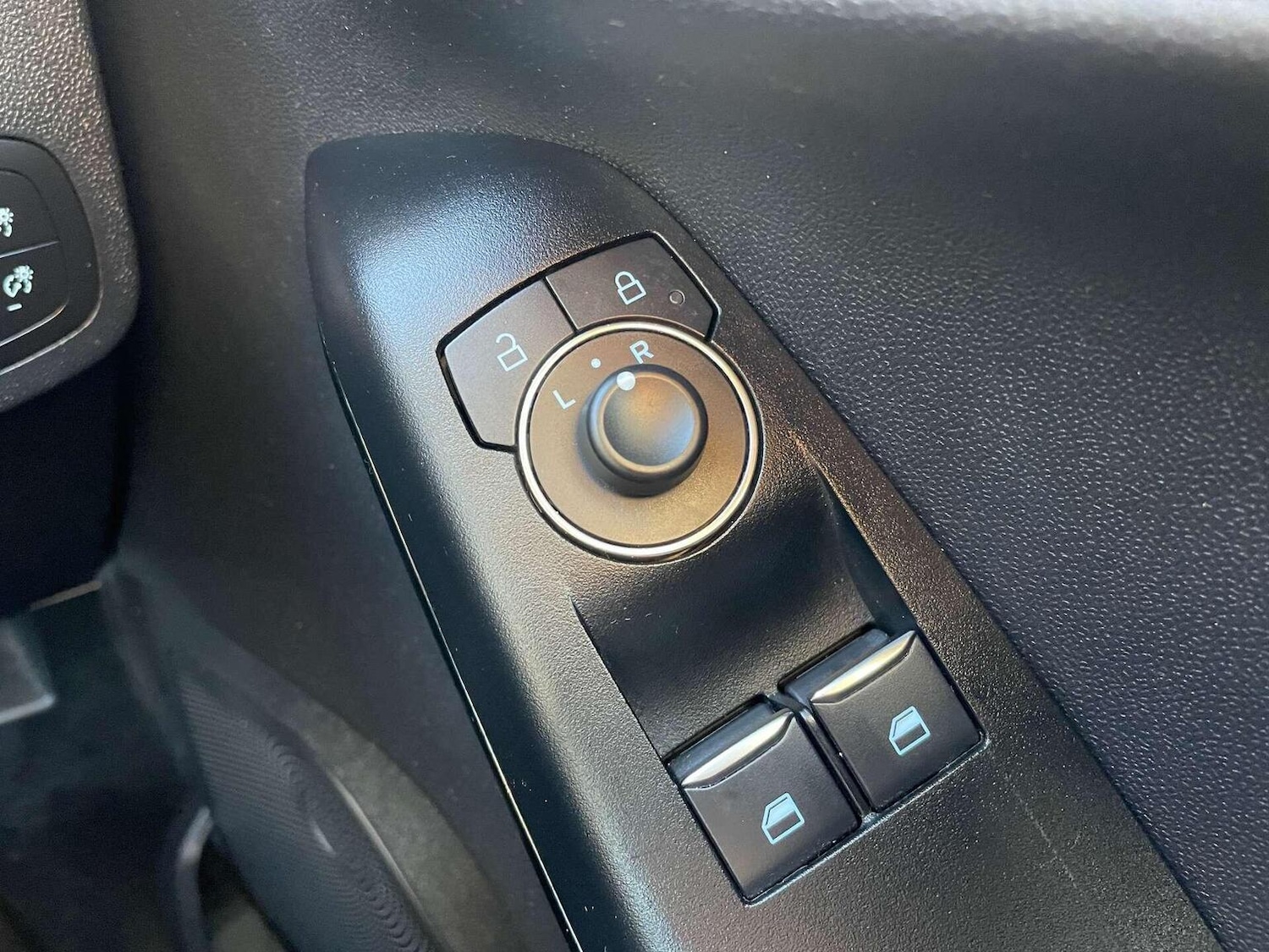 Used Ford Fiesta Van 2021 for sale - 76769839: Photo 21