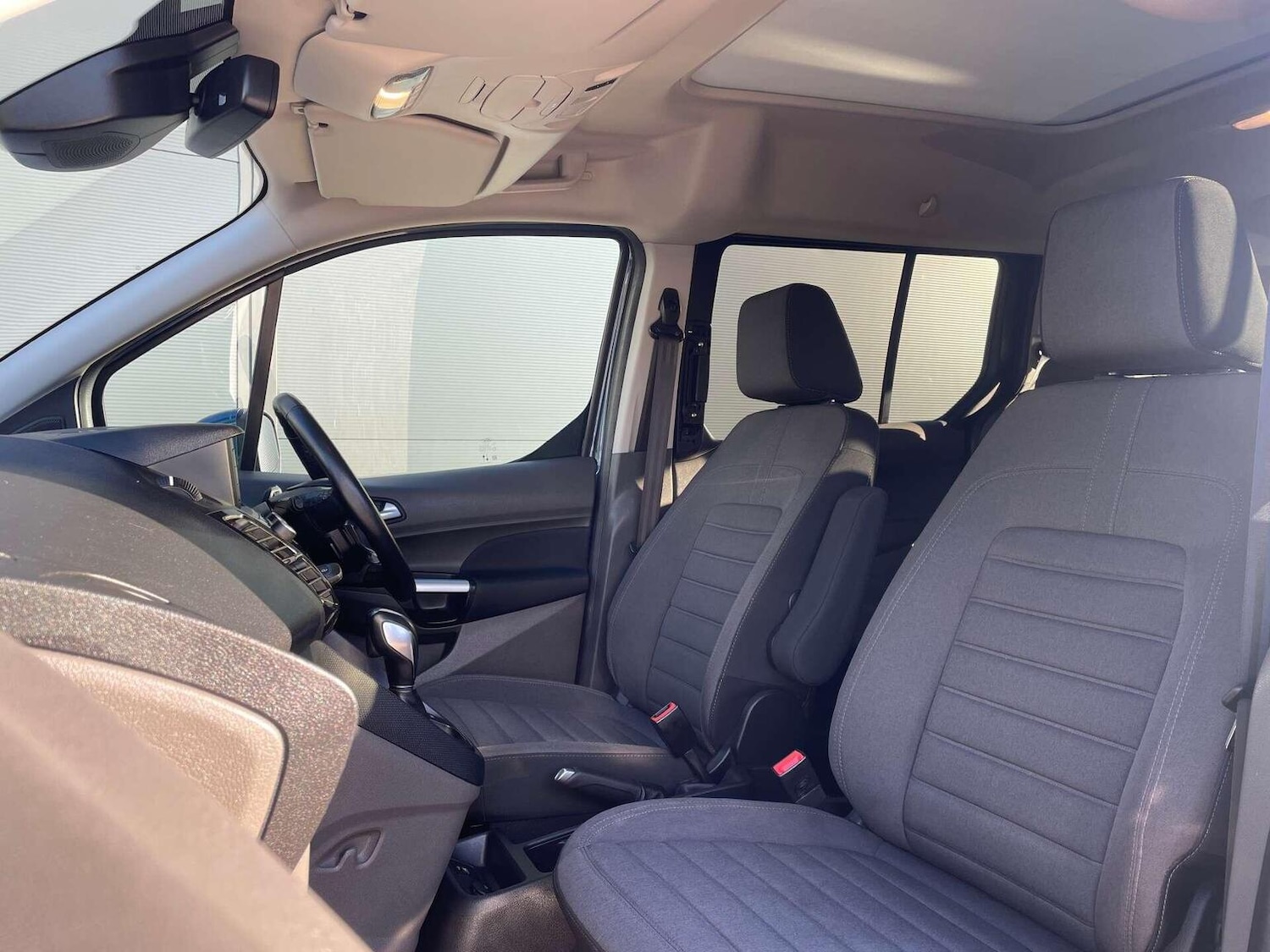 Used Ford Grand Tourneo Connect 2021 for sale - 77023163: Photo 20