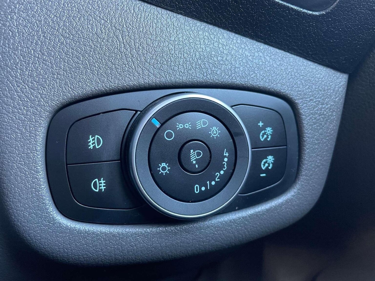 Used Ford Grand Tourneo Connect 2021 for sale - 77023163: Photo 22