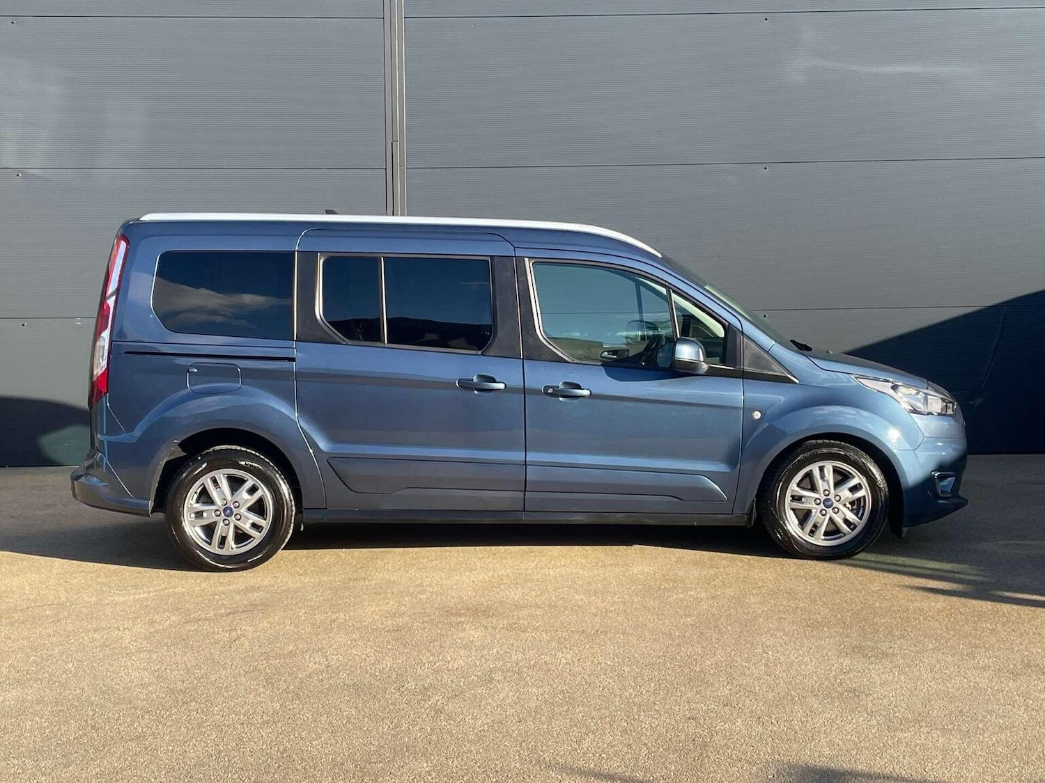 Used Ford Grand Tourneo Connect 2021 for sale - 77023163: Photo 8