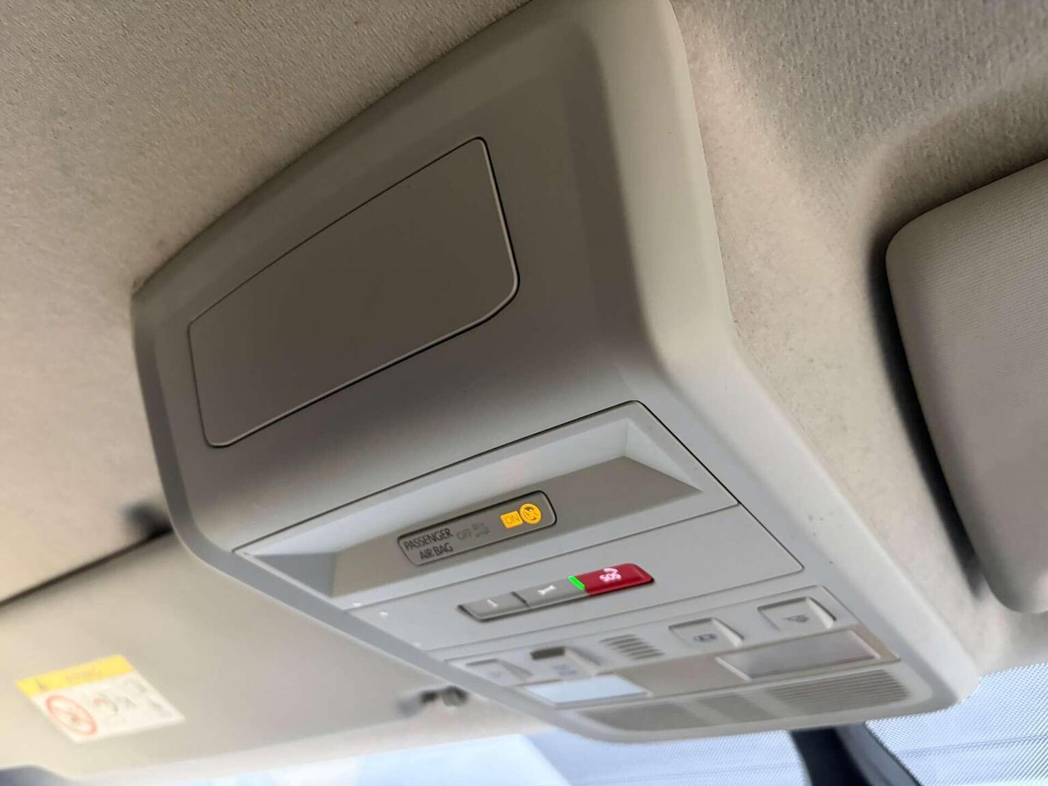 Used Volkswagen Transporter 2023 for sale - 77681723: Photo 41