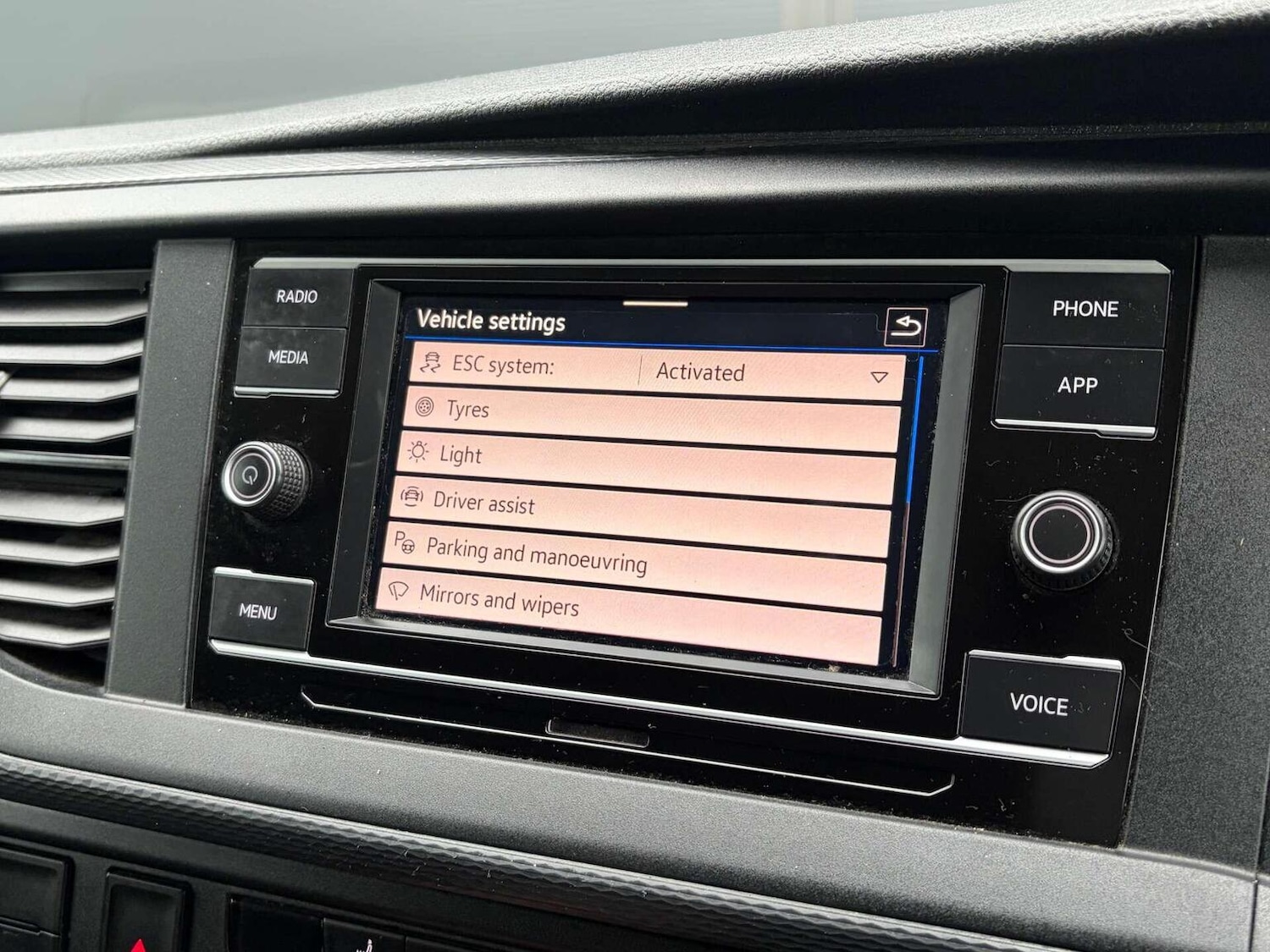 Used Volkswagen Transporter 2023 for sale - 77681723: Photo 49