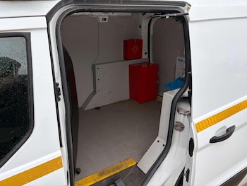 Used Ford Transit Connect 2020 for sale - 78332240: Photo