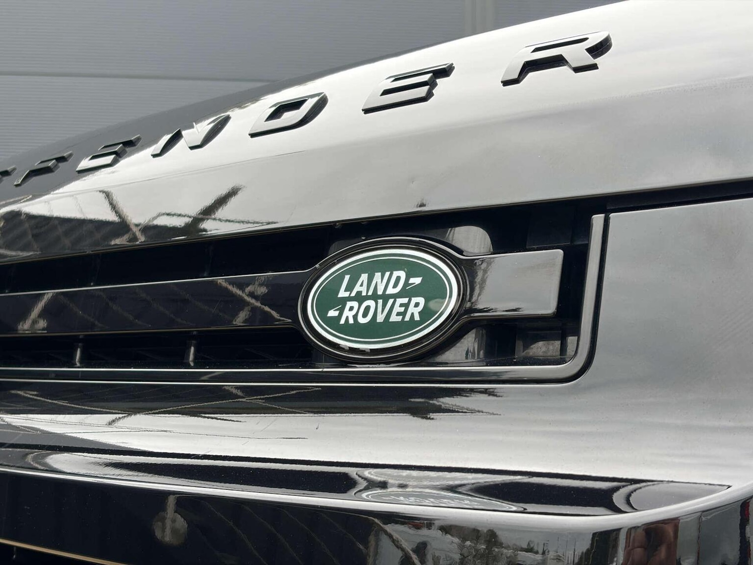 Used Land Rover Defender 90 2023 for sale - 78112083: Photo 10