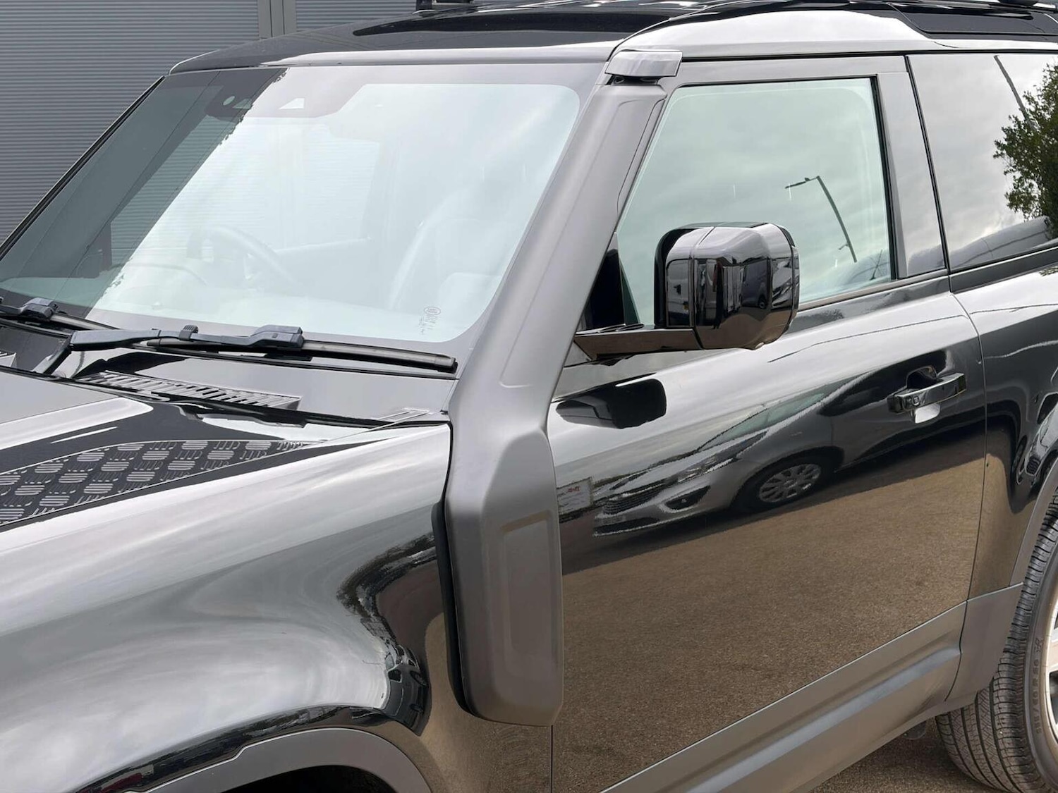 Used Land Rover Defender 90 2023 for sale - 78112083: Photo 14