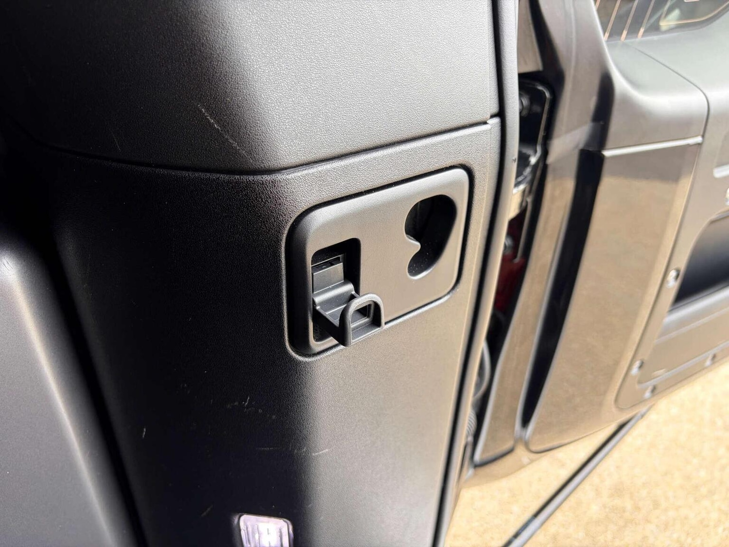 Used Land Rover Defender 90 2023 for sale - 78112083: Photo 26