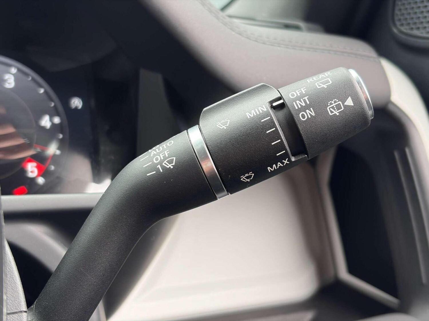 Used Land Rover Defender 90 2023 for sale - 78112083: Photo 49