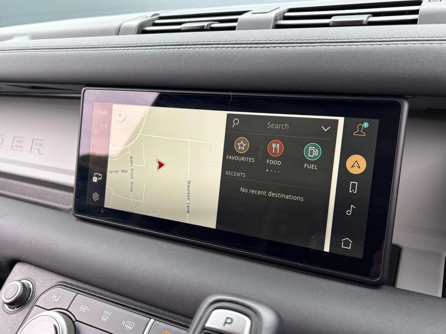 Used Land Rover Defender 90 2023 for sale - 78112083: Photo 60