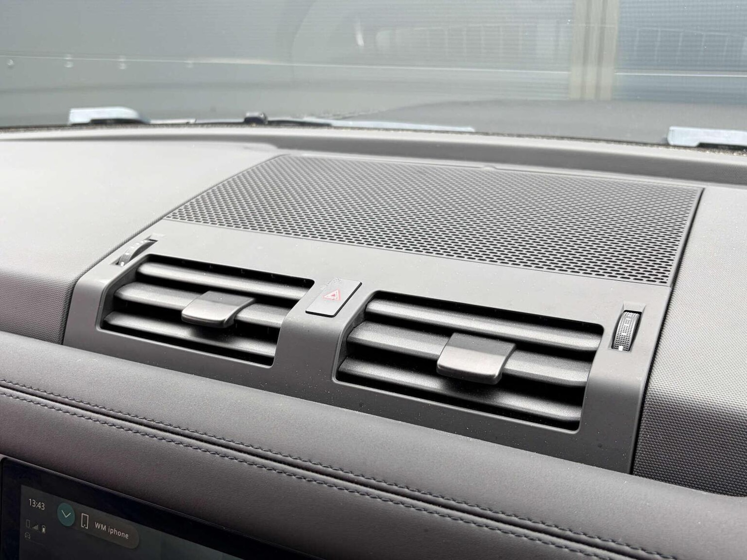 Used Land Rover Defender 90 2023 for sale - 78112083: Photo 63