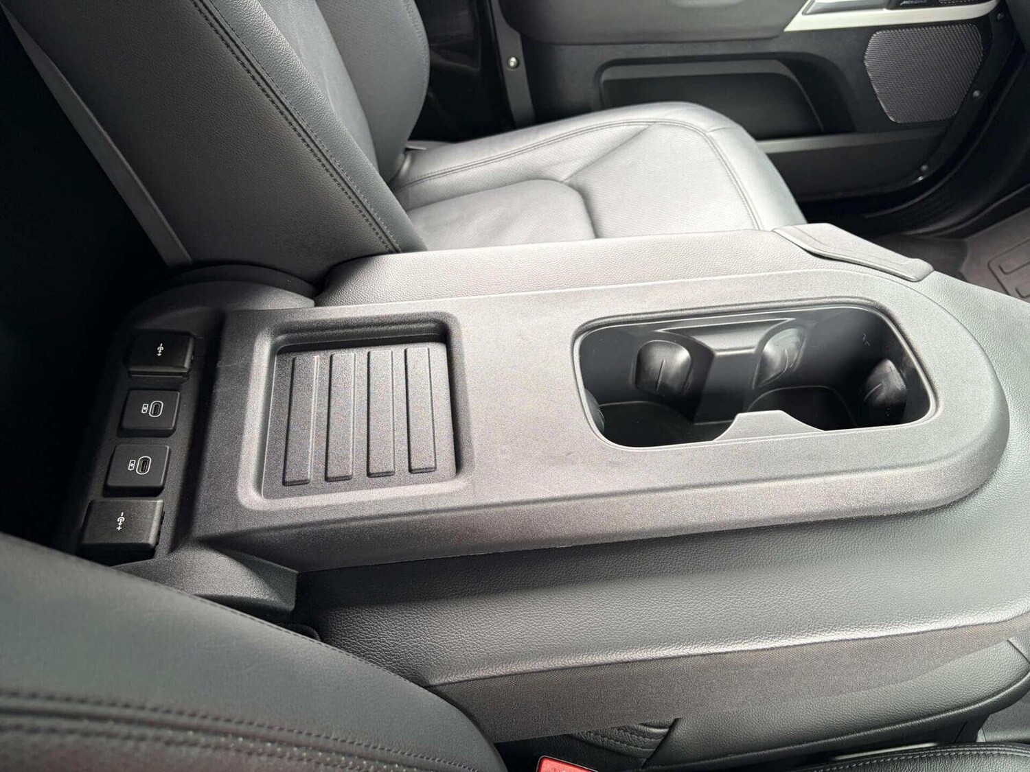 Used Land Rover Defender 90 2023 for sale - 78112083: Photo 71