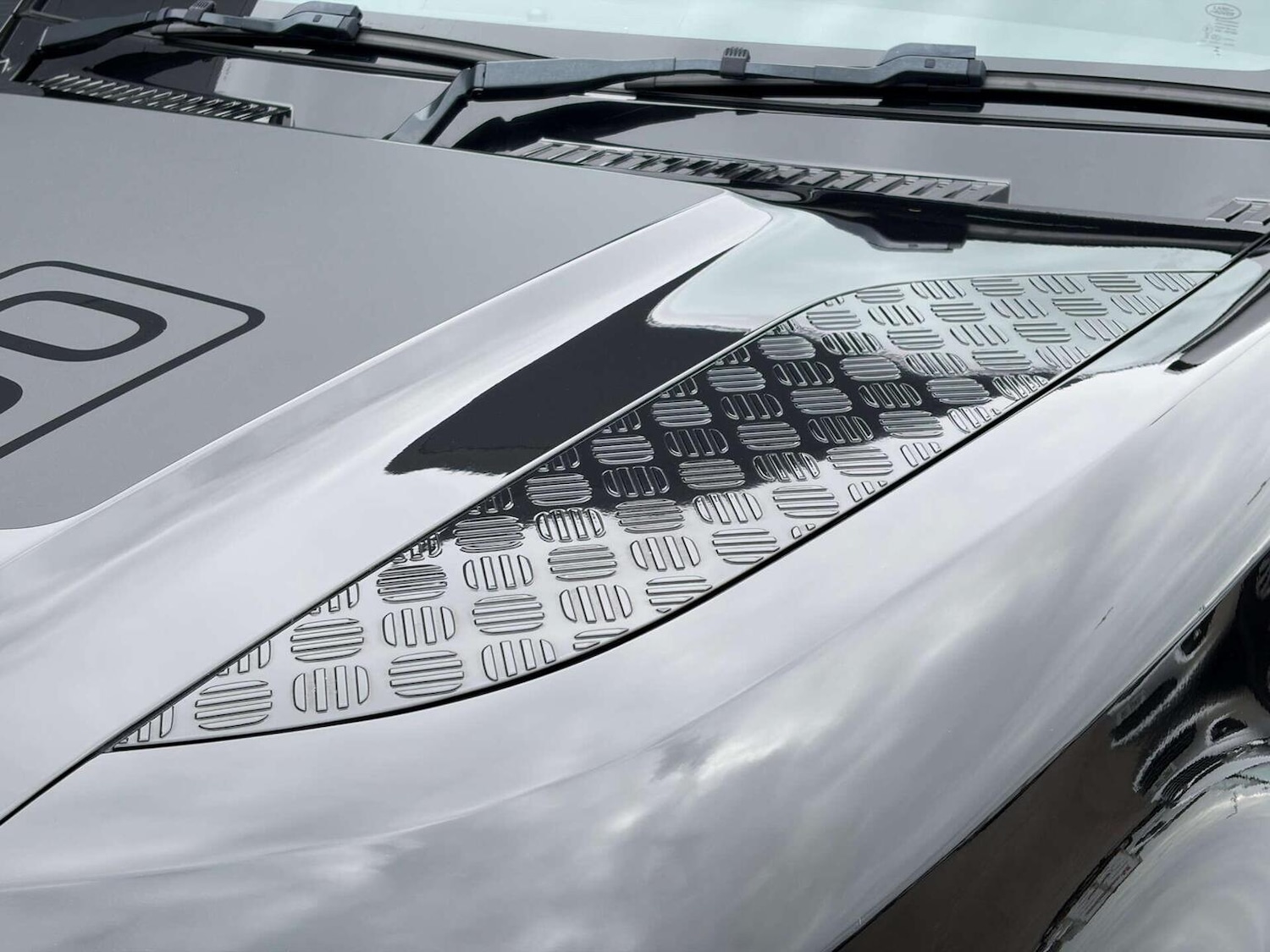 Used Land Rover Defender 90 2023 for sale - 78112083: Photo 8