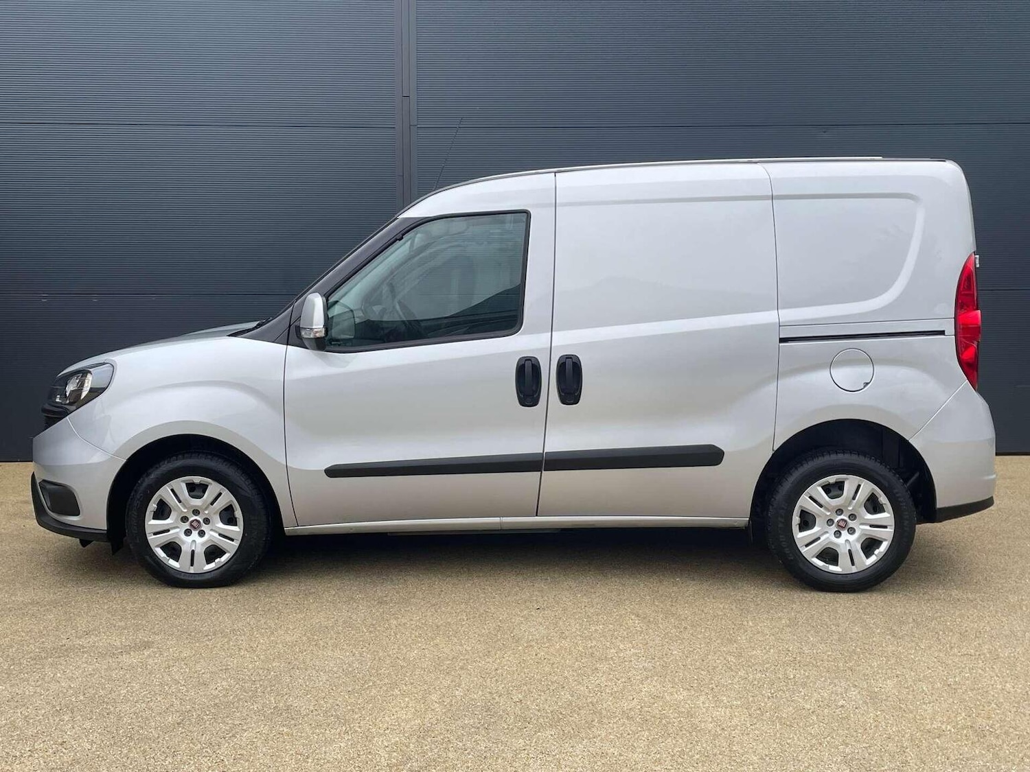 Used Fiat Doblo 2023 for sale - 77638615: Photo 10