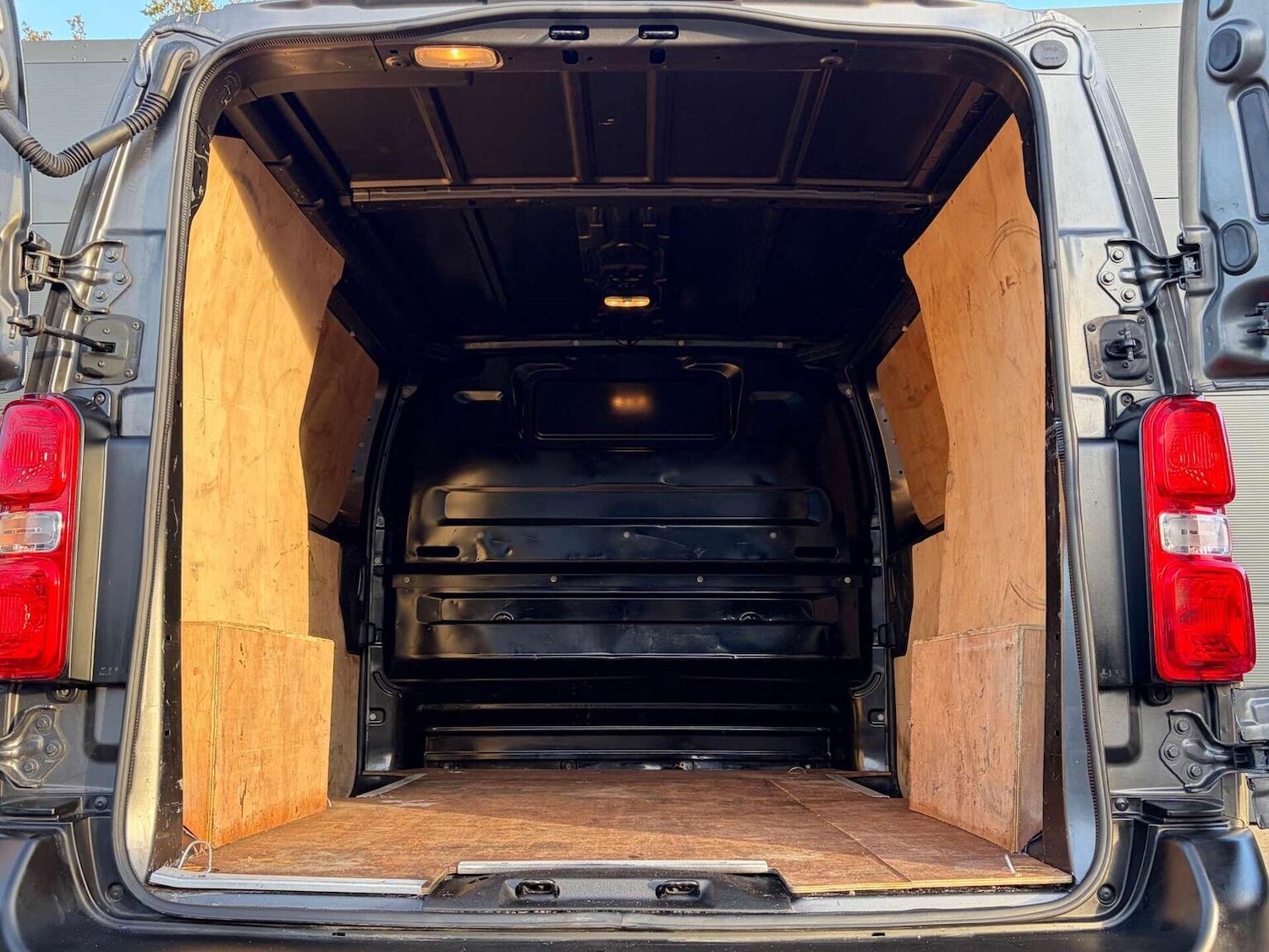 Used Vauxhall Vivaro 2022 for sale - 77023156: Photo 14