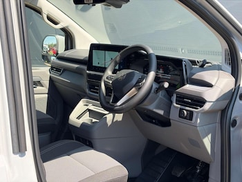 Used Volkswagen Transporter 2026 for sale - 78744943: Photo