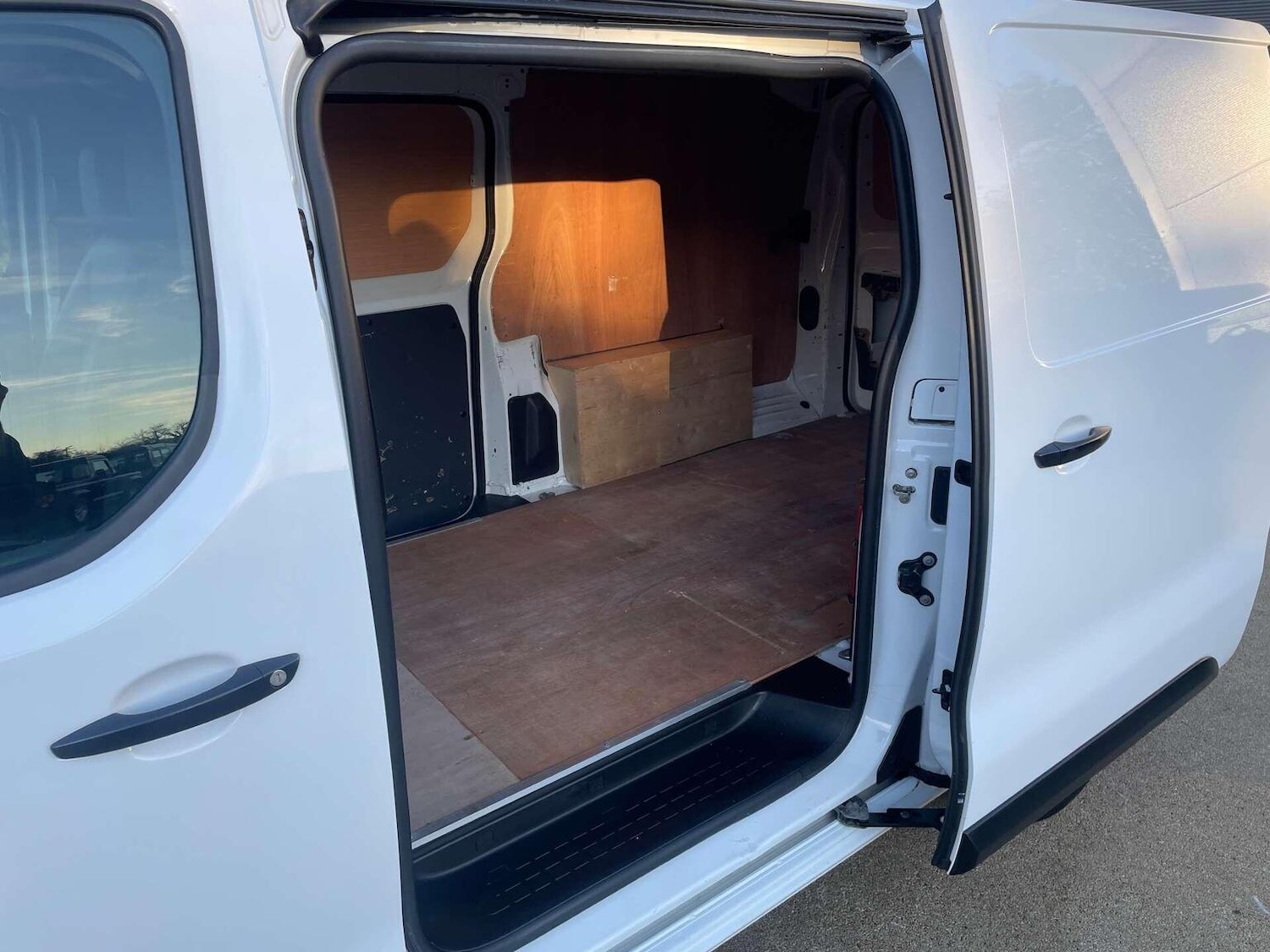 Used Vauxhall Vivaro 2021 for sale - 76687182: Photo 15