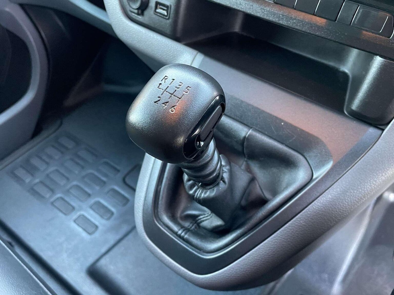 Used Vauxhall Vivaro 2021 for sale - 76687182: Photo 31