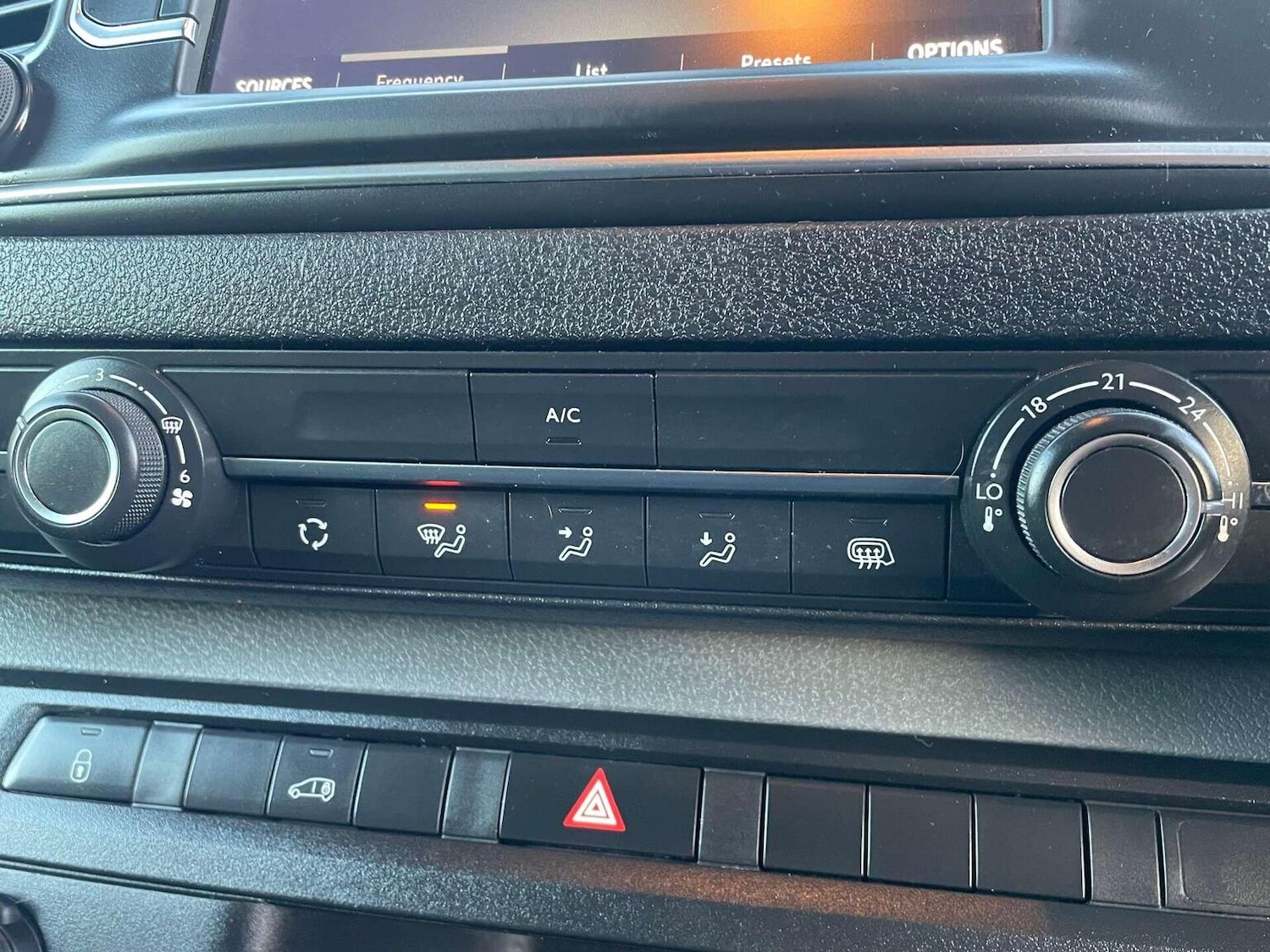 Used Vauxhall Vivaro 2021 for sale - 76687182: Photo 34