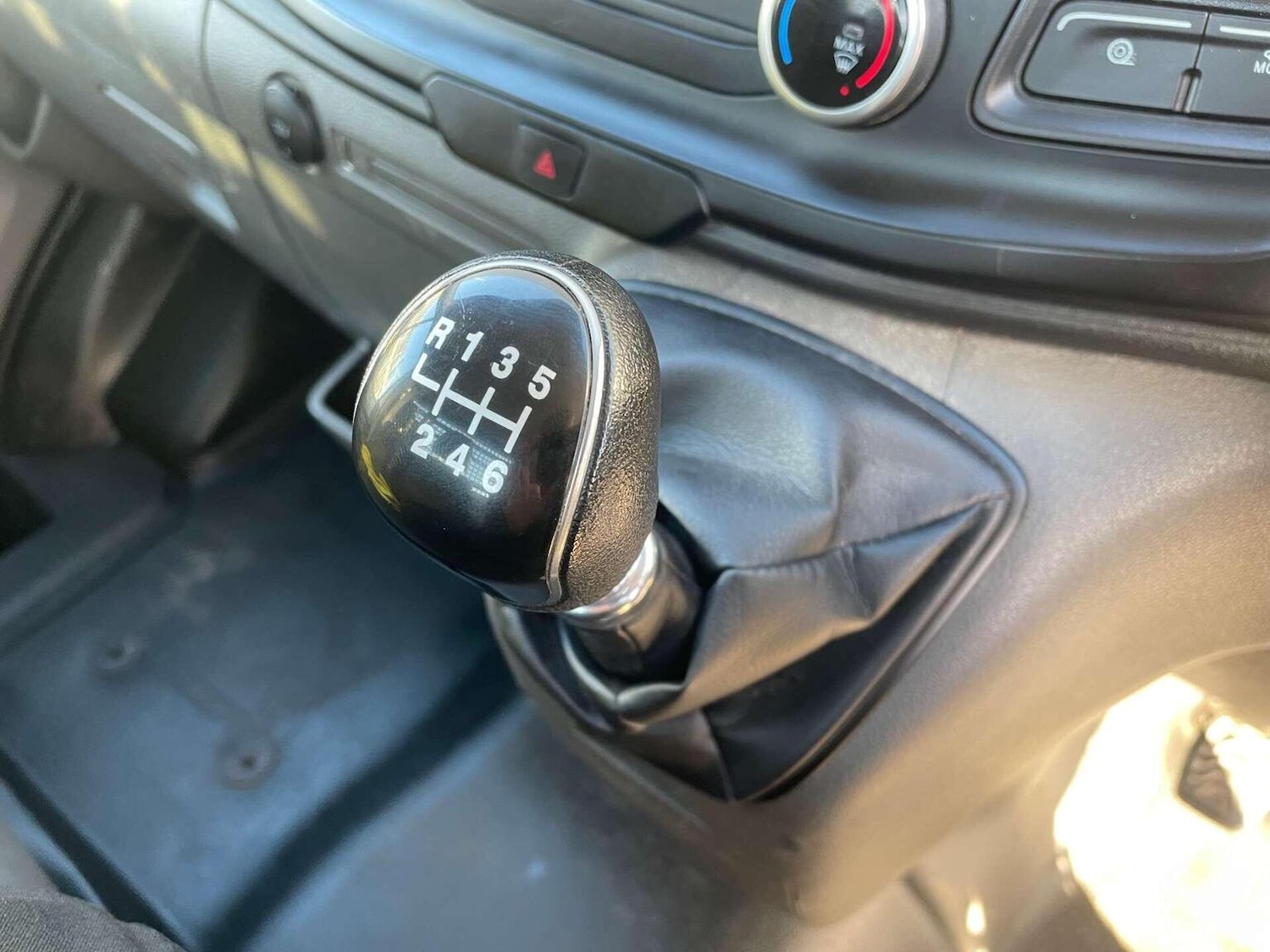 Used Ford Transit 2022 for sale - 76624412: Photo 25