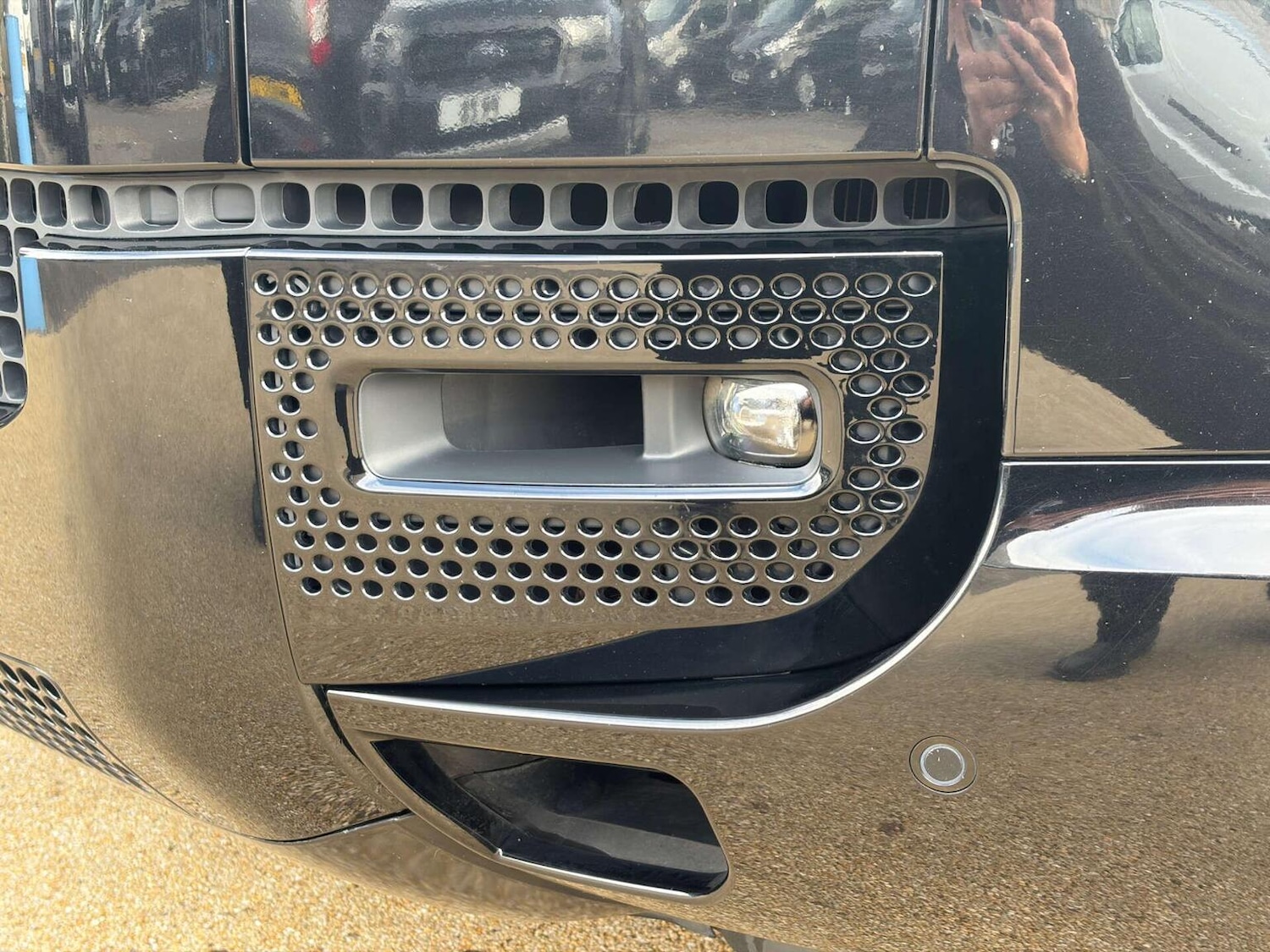 Used Land Rover Defender 2024 for sale - 77548290: Photo 17