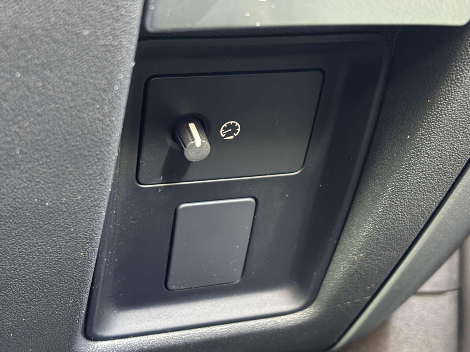 Used Land Rover Defender 2024 for sale - 77548290: Photo 43