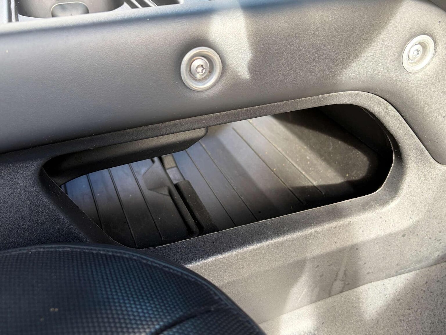 Used Land Rover Defender 2024 for sale - 77548290: Photo 56