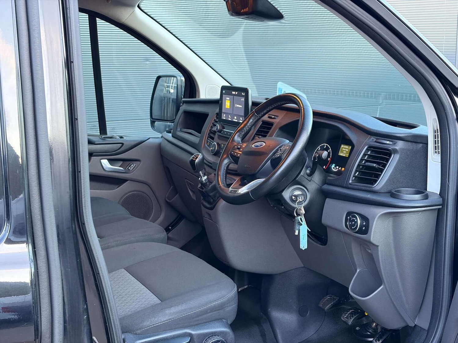 Used Ford Transit Custom 2020 for sale - 77758949: Photo 2