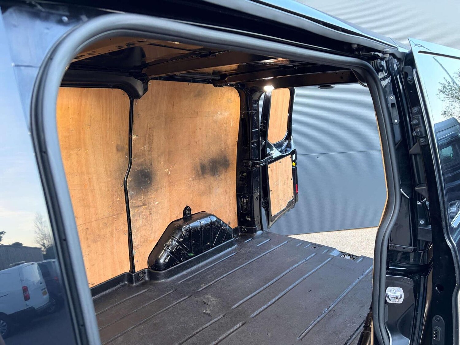 Used Ford Transit Custom 2020 for sale - 77758949: Photo 5