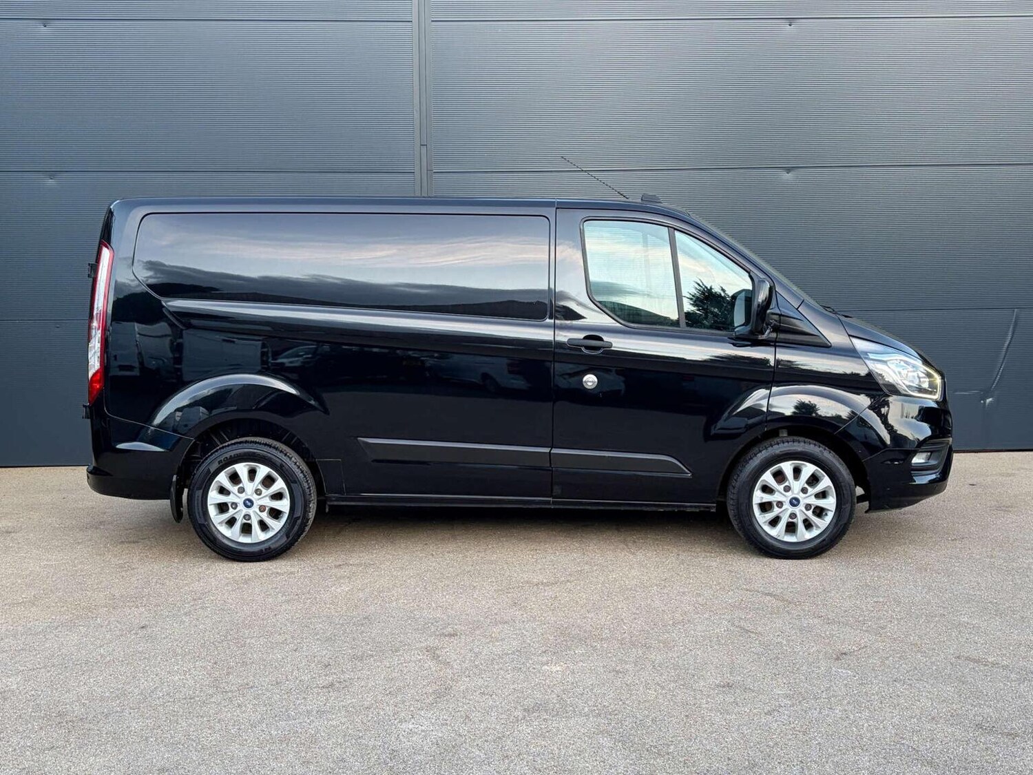 Used Ford Transit Custom 2020 for sale - 77758949: Photo 8